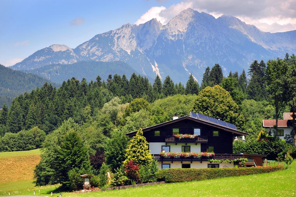Gaestehaus Hoelzl Іттер Екстер'єр фото