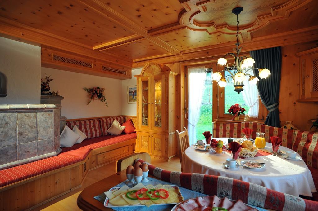 Gaestehaus Hoelzl Іттер Екстер'єр фото