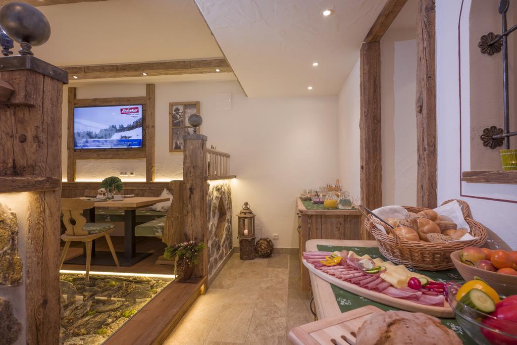 Gaestehaus Hoelzl Іттер Екстер'єр фото